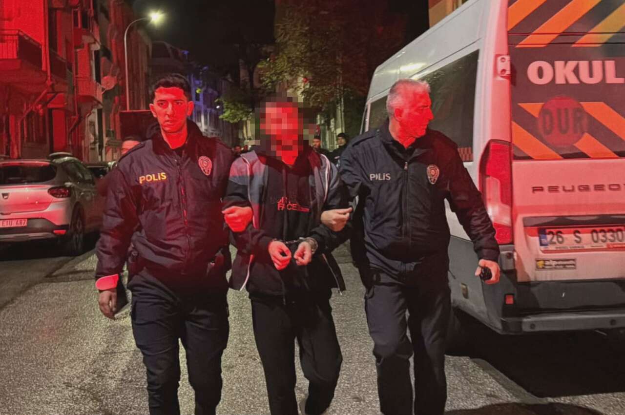 Sokak ortasında infaz! 24 yaşındaki genç öldürüldü 6